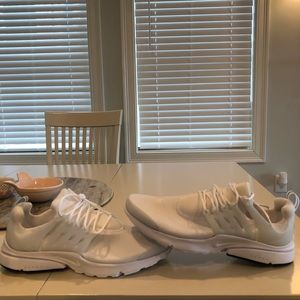 Nike Prestos